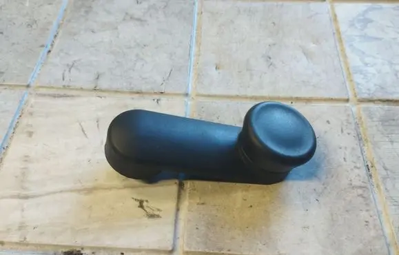 Opel Vectra C Rear door window winding handle 24451526