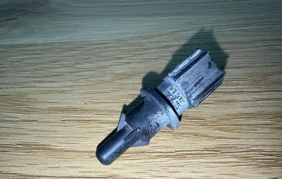 Dodge Caliber Outside/exterior temperature sensor 3138AA