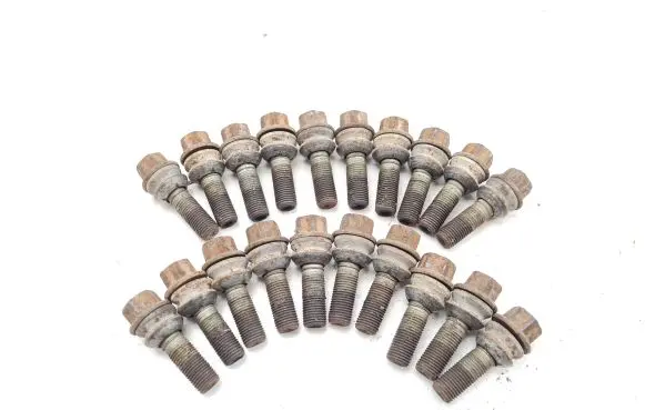 Volkswagen Amarok Nuts/bolts 