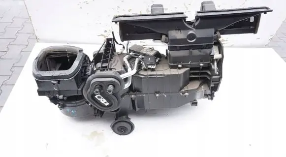 Nissan Navara D40 Interior heater climate box assembly SKO62612