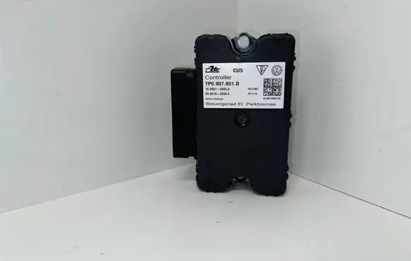 Volkswagen Touareg II Hand brake control module 7P0907801D