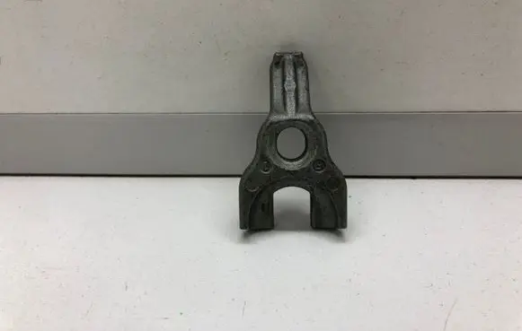 BMW 5 F10 F11 Fuel Injector clamp holder