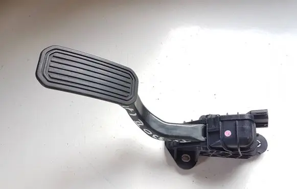 Lexus RX 330 - 350 - 400H Accelerator throttle pedal 7812048090 1988003050
