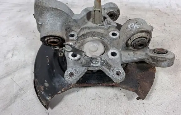 Volvo S80 Rear wheel hub spindle/knuckle 9200624