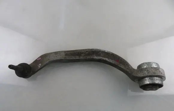 Audi A4 S4 B5 8D Front lower control arm/wishbone
