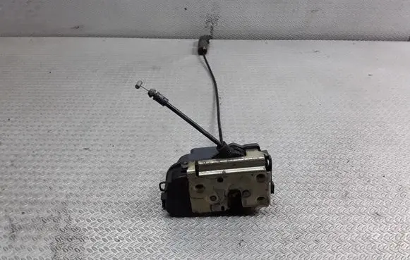 Renault Espace - Grand espace IV Rear door lock 017959Z98