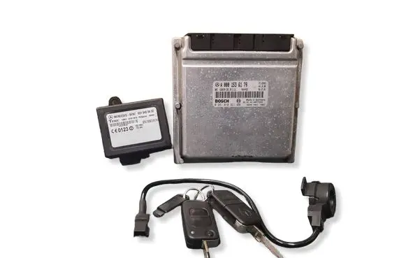 Mercedes-Benz Sprinter W901 W902 W903 W904 Engine control unit/module A0001536179 28RTF225 0281010921