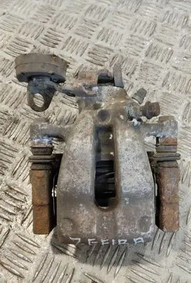 Opel Zafira A Rear brake caliper 