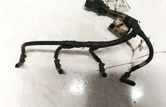 Opel Zafira B Ignition plug leads 00551976870