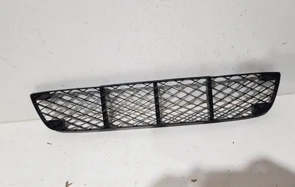 Mazda 323 F Quarter panel pressure vent B30D501T1