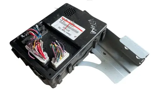 Suzuki Grand Vitara II Comfort/convenience module 3677065J50