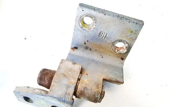 Peugeot 406 Front door upper hinge