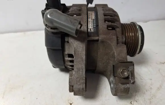 Toyota Aygo AB40 Generator/alternator 27060-0Q160