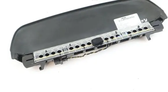 BMW M6 Third/center stoplight 070357199