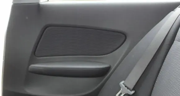 BMW 1 E82 E88 Coupe rear side trim panel 