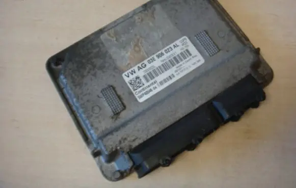 Skoda Fabia Mk3 (NJ) Engine control unit/module 03E906023AL