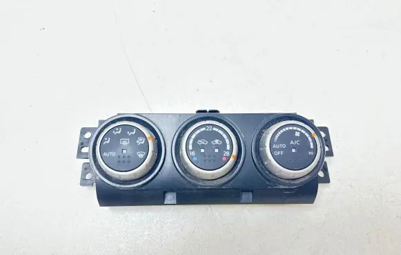 Nissan X-Trail T31 Climate control unit 27500JG700 C7917 A02000A7502000