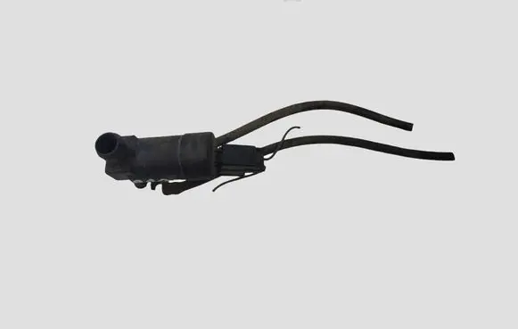 Ford Mondeo MK IV Windscreen/windshield washer pump 1S7117K624