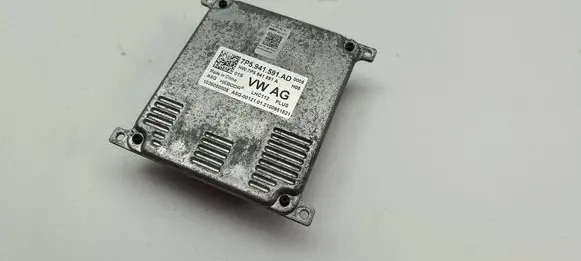 Volkswagen PASSAT B8 Headlight ballast module Xenon 7P5941591AD 7P5941591A