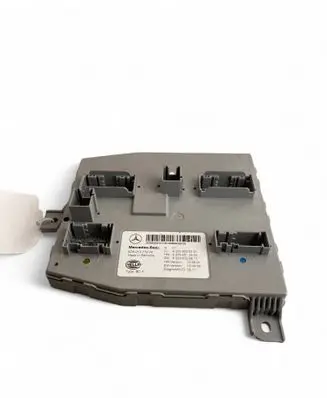 Mercedes-Benz GLC X253 C253 SAM control unit A2059009321
