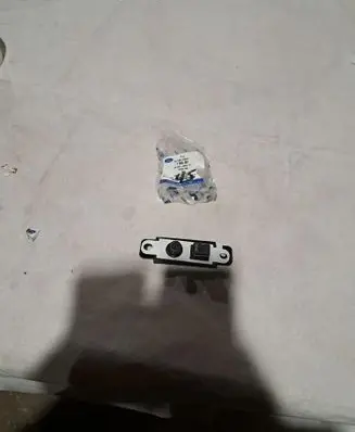 Ford Transit - Tourneo Connect Loading door lock loop/hook striker 1906681 BK21V25300AF
