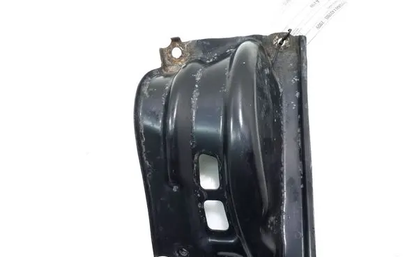 Battery bracket