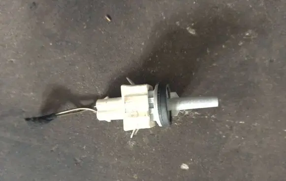 Skoda Superb B5 (3U) Sensor 357972752e