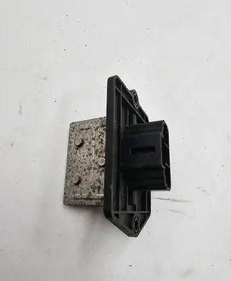 Heater blower motor/fan resistor