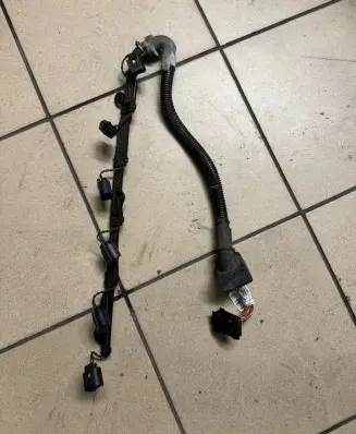 BMW 5 F10 F11 Fuel injector wires 780967906 015556 EMB49W1