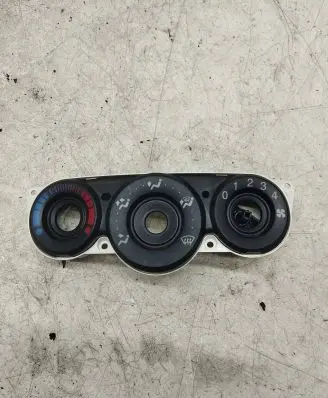 Ford Focus Climate control unit 98AB18C419