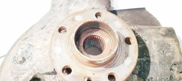 Audi A6 S6 C7 4G Front wheel hub