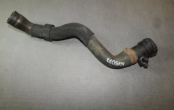 Audi A6 S6 C7 4G Engine coolant pipe/hose 4G0121049S