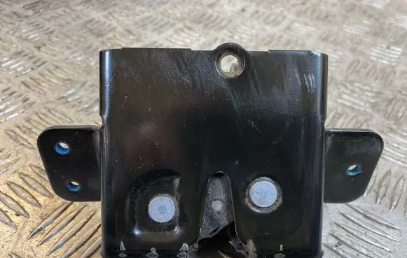 Opel Antara Tailgate/trunk/boot lock/catch/latch 