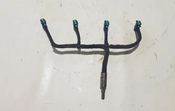 Fuel return line/hose