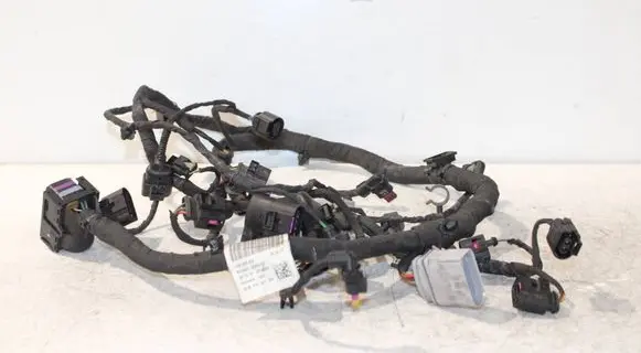 Volkswagen Golf Sportsvan Engine installation wiring loom 04E972627AT