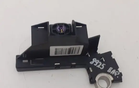 Audi A5 8T 8F Positive wiring loom B0101034 K98J4590