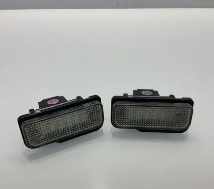 Mercedes-Benz E W211 Number plate light 