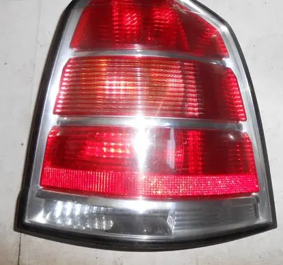Opel Zafira B Rear/tail lights 24451843