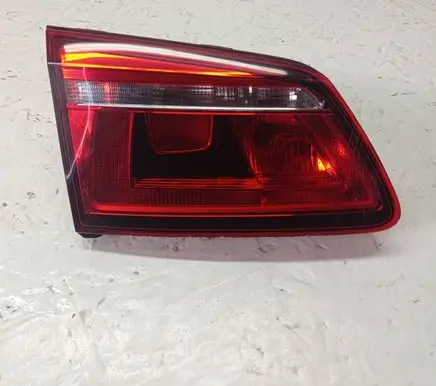 Volkswagen Golf Sportsvan Rear/tail lights 510945093M 90057469A M90057469A0306