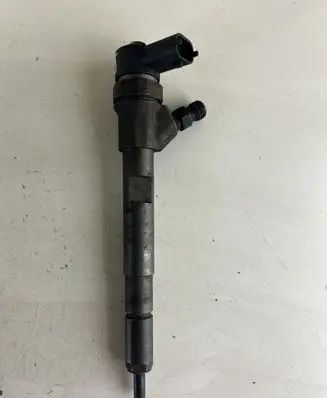 Jeep Cherokee III KJ Fuel injector 0445110217 044511021