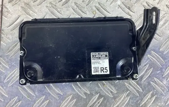 Lexus RX 450H Engine control unit/module 8966148R50