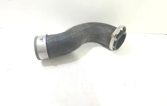 Volkswagen Transporter - Caravelle T5 Intercooler pipe mounting bracket 7E0145709