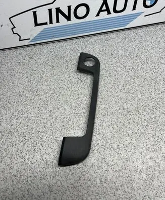 BMW 3 E36 Front door handle cover 51211960932