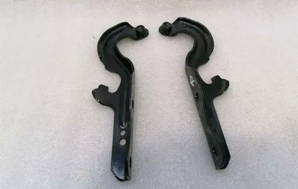 Jeep Grand Cherokee Engine bonnet/hood hinges 62777A