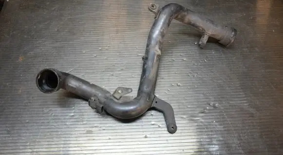 Volkswagen Golf V Intercooler hose/pipe 1K0145762