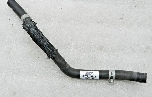 Nissan Qashqai Engine coolant pipe/hose 140554ED5B
