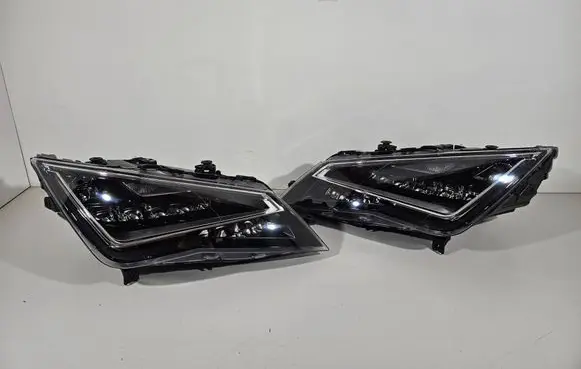 Seat Leon (5F) Headlight/headlamp 90029768 5F1941007