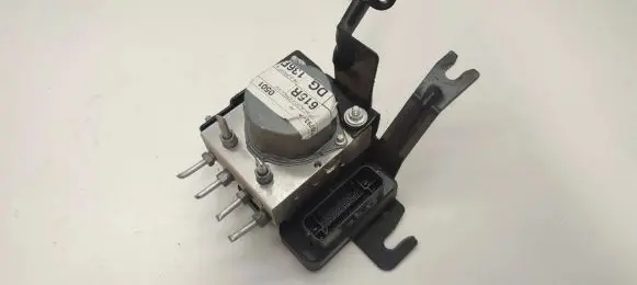 Dacia Sandero ABS Pump 476606615R