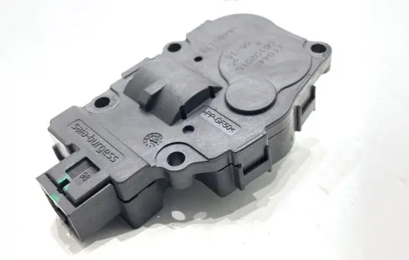 Volkswagen Touareg II Air flap motor/actuator EFB440
