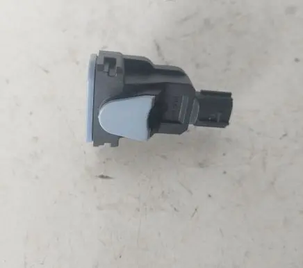 Lexus RX 450H Airbag deployment crash/impact sensor 8983A47010 4689000011